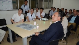 美国纽约大学医学院矫形外科与山东大学齐鲁医院青岛院区运动医学科进行学术交流