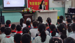 学党史 办实事 | 我院“专家科普宣讲团”走进崂山社区朱家洼小学讲解溺水和异物窒息急救知识