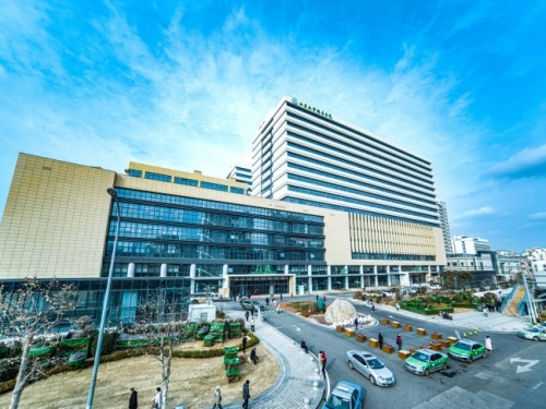 山东大学齐鲁医院（青岛）2025年五一劳动节假期门诊工作安排