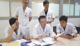 党员先锋 医心向党 | 坚骨柔情——司海朋教授的医者仁心与党员担当