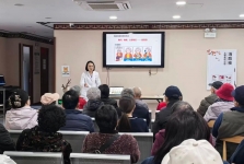践行志愿精神·守护居民健康｜医联体办公室联合呼吸与危重症医学科志愿服务队开展社区科普活动