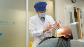 党员先锋 医心向党 | 仁心护齿守初心 精技笃行担使命