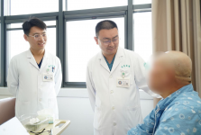 患者来信 | “谢谢你们，父亲终于能睡个安稳觉了”