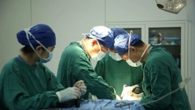 《手术现场直击》——精雕细琢 守护方寸之间在青岛电视台QTV-2播出